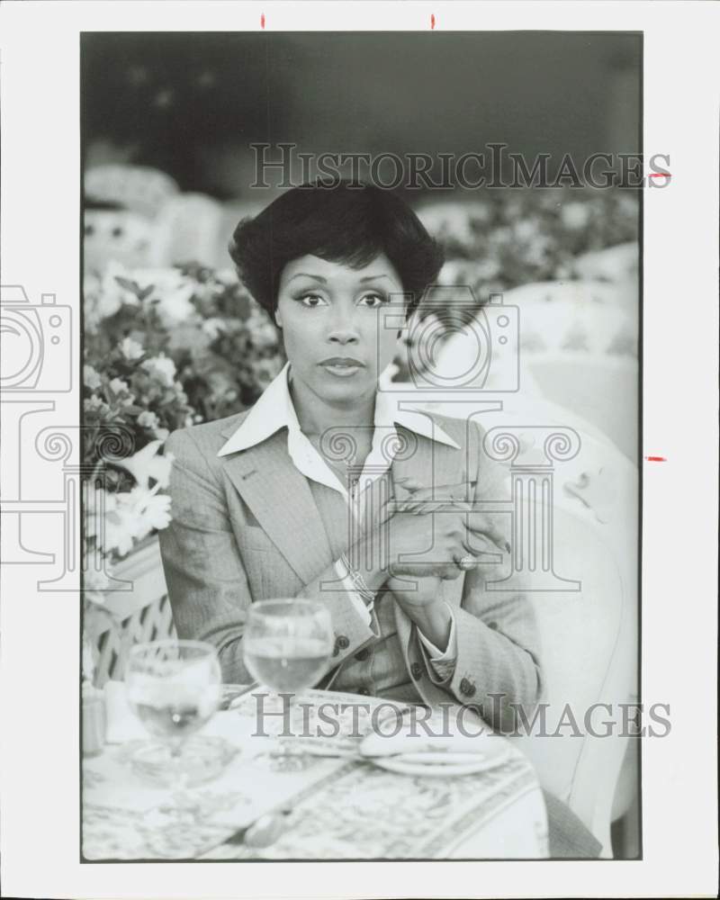 Press Photo Actress-Singer Diahann Carroll, Posing at Lunch - hpp37506- Historic Images