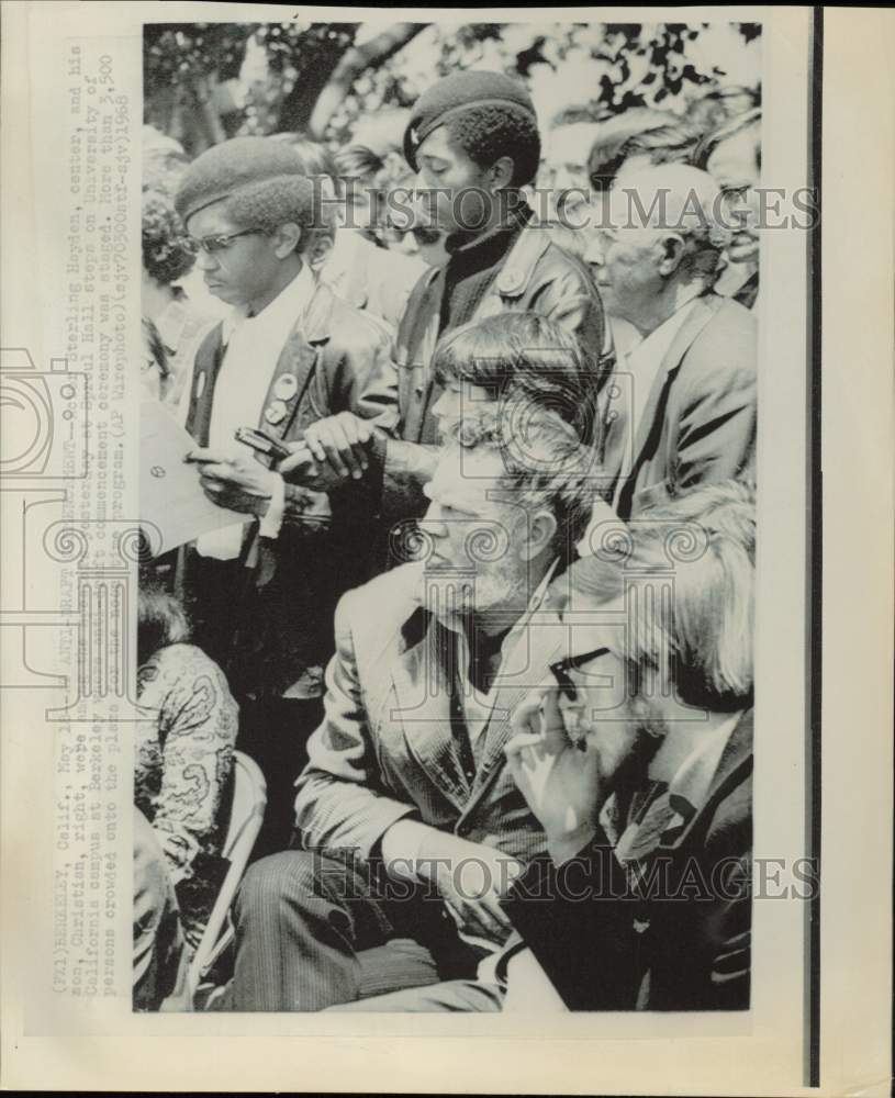 1968 Press Photo Actor Sterling Hayden &amp; Son Christian at UC Berkeley Event- Historic Images