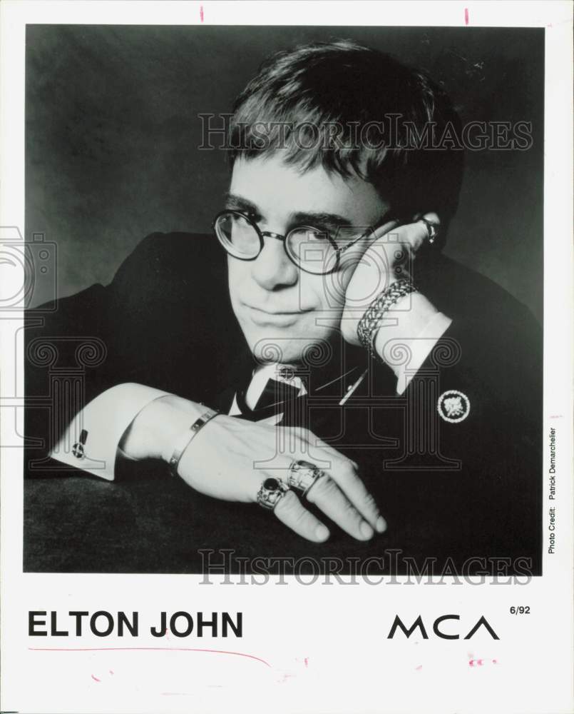 1992 Press Photo Singer Elton John - hpp37700- Historic Images