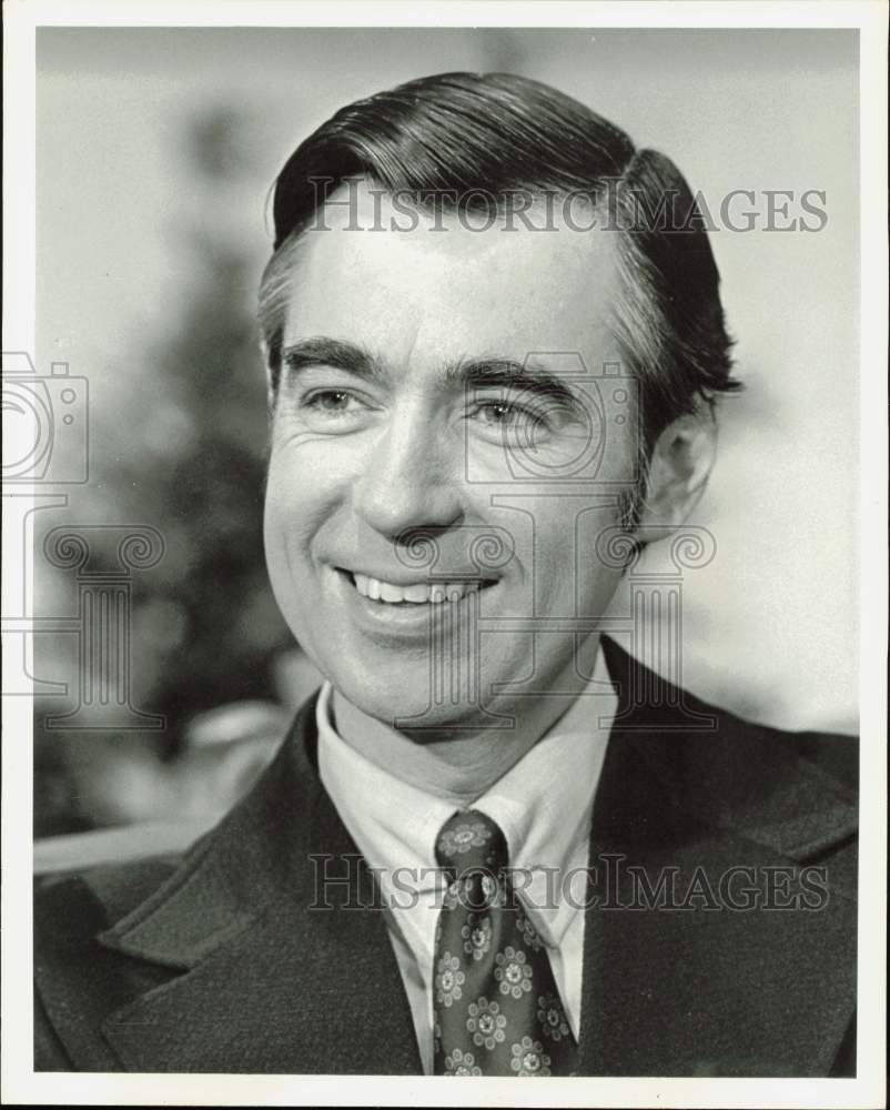 Press Photo Fred Rogers, Host of &quot;Mister Rogers&#39; Neighborhood&quot; - hpp37964- Historic Images