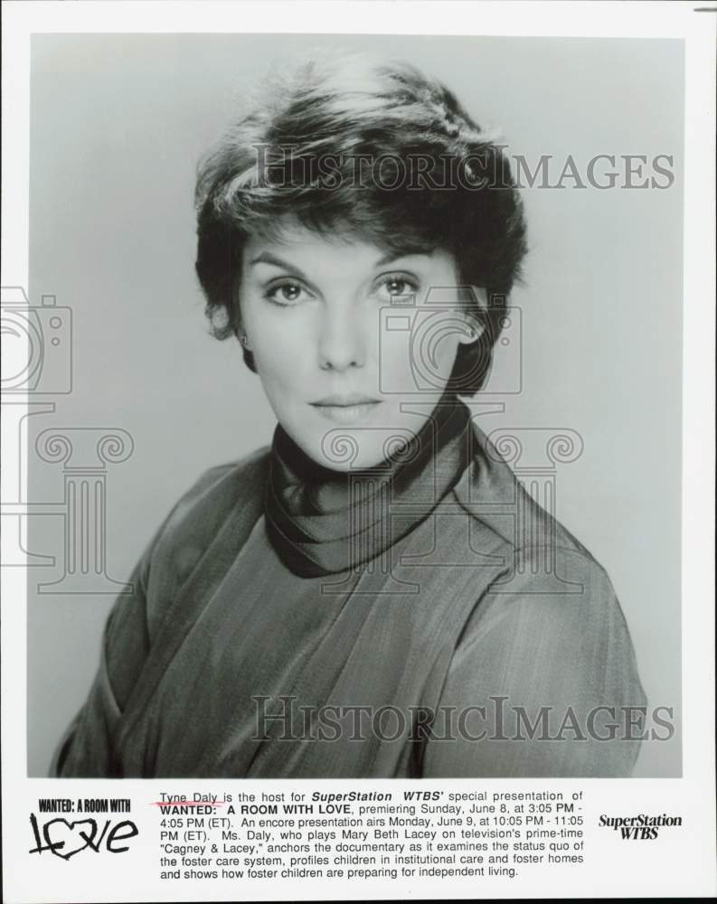 Press Photo Actress Tyne Daly Hosts "Wanted: A Room With Love" - hpp38403- Historic Images