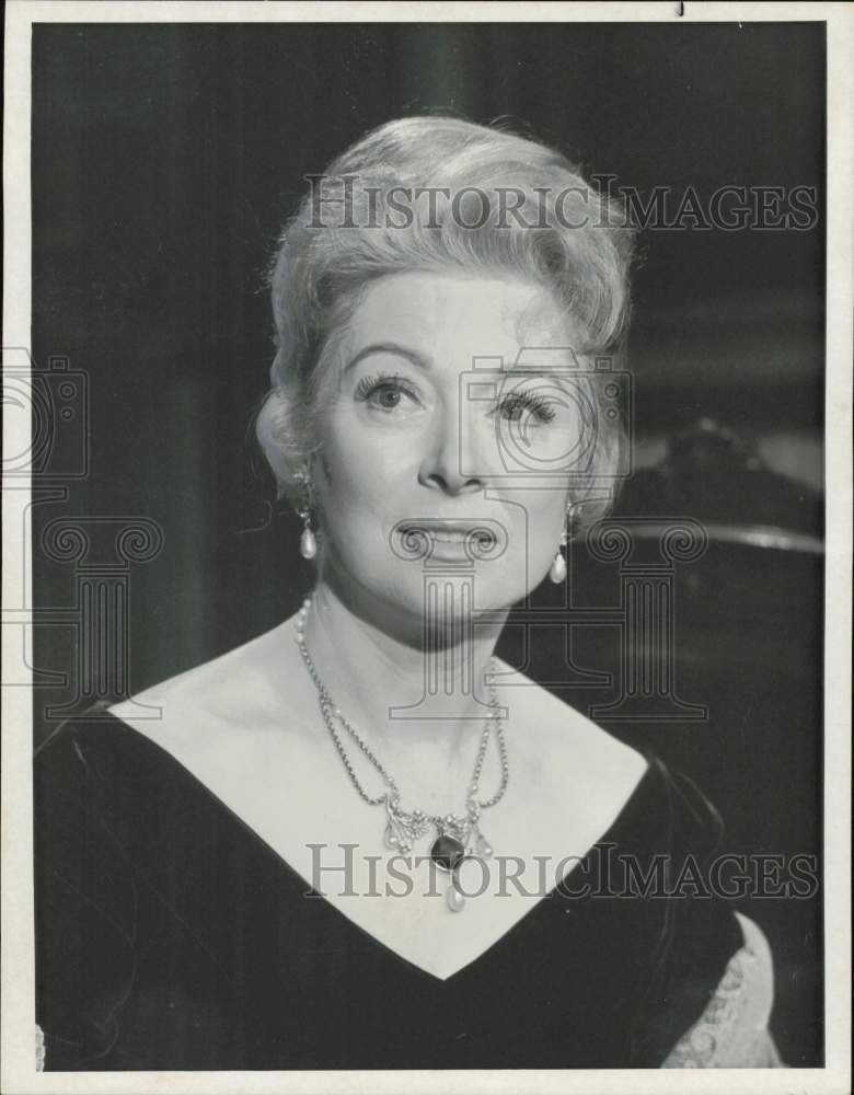 1963 Press Photo Actress Greer Garson - hpp38592- Historic Images