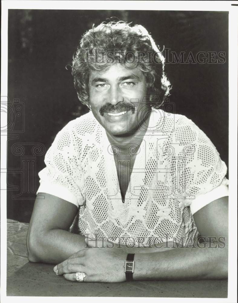 Press Photo Singer Engelbert Humperdinck - hpp39472- Historic Images