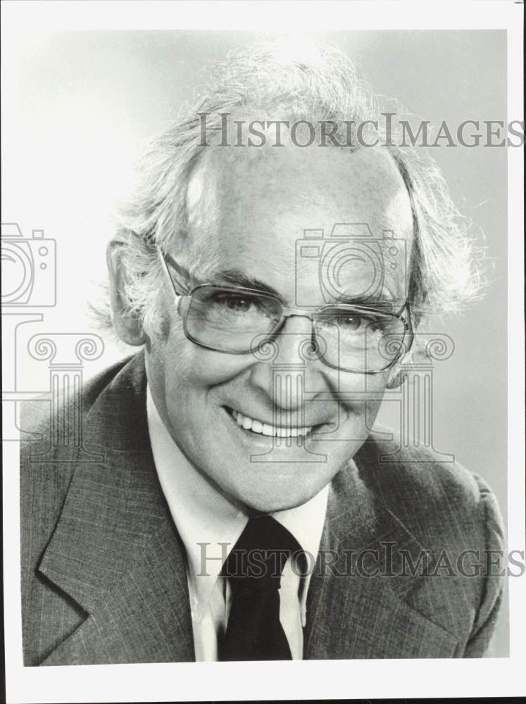 1975 Press Photo Actor Barnard Hughes on &quot;Doc&quot; TV Show - hpp39489- Historic Images