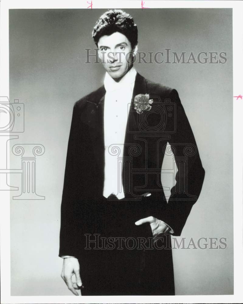 1989 Press Photo Singer-Actor Tommy Tune - hpp40009- Historic Images