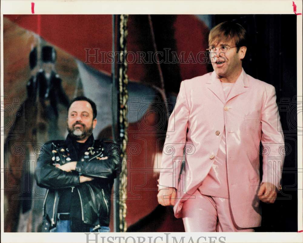 1995 Press Photo Billy Joel &amp; Elton John During Performance at Rice Stadium- Historic Images