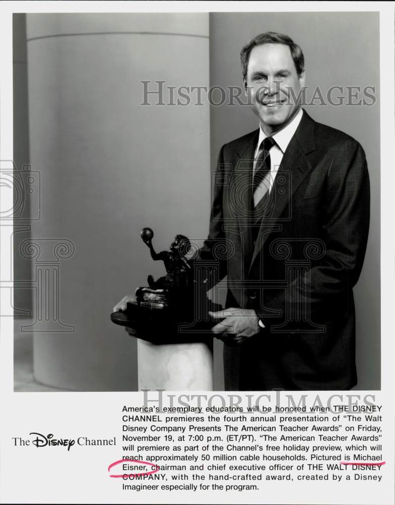 Press Photo Michael Eisner of Walt Disney Company with American Teacher Award- Historic Images