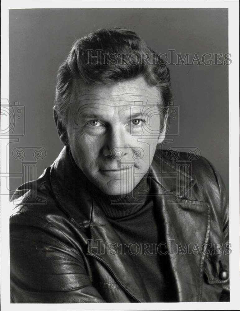 Press Photo Actor Steve Forrest in &quot;S.W.A.T.&quot; - hpp41721- Historic Images