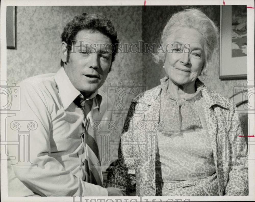 Press Photo Actor James MacArthur with His Mother, Actress Helen Hayes- Historic Images