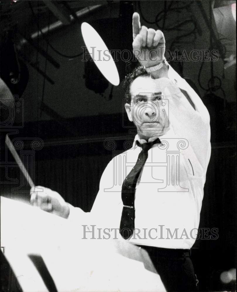 1961 Press Photo Harry Lantz, All-City Symphony Orchestra Conductor, in Houston- Historic Images