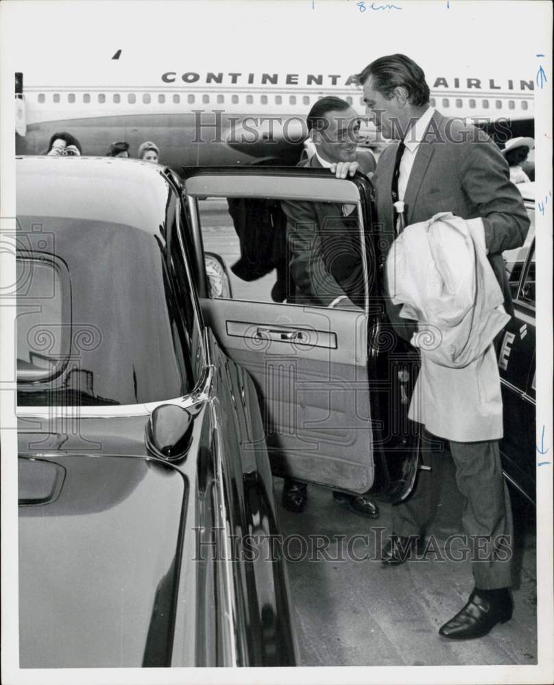 1965 Press Photo Actor Robert Mitchum During His visit to Houston - hpp41941- Historic Images