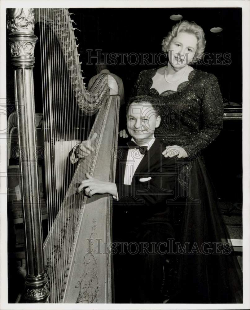 1960 Press Photo Harpist-Composer Robert Maxwell &amp; Kate Smith - hpp42046- Historic Images