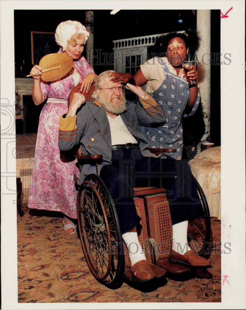 1991 Press Photo &quot;Murder in the Magnolias&quot; Scene by Houston Actor&#39;s Workshop- Historic Images