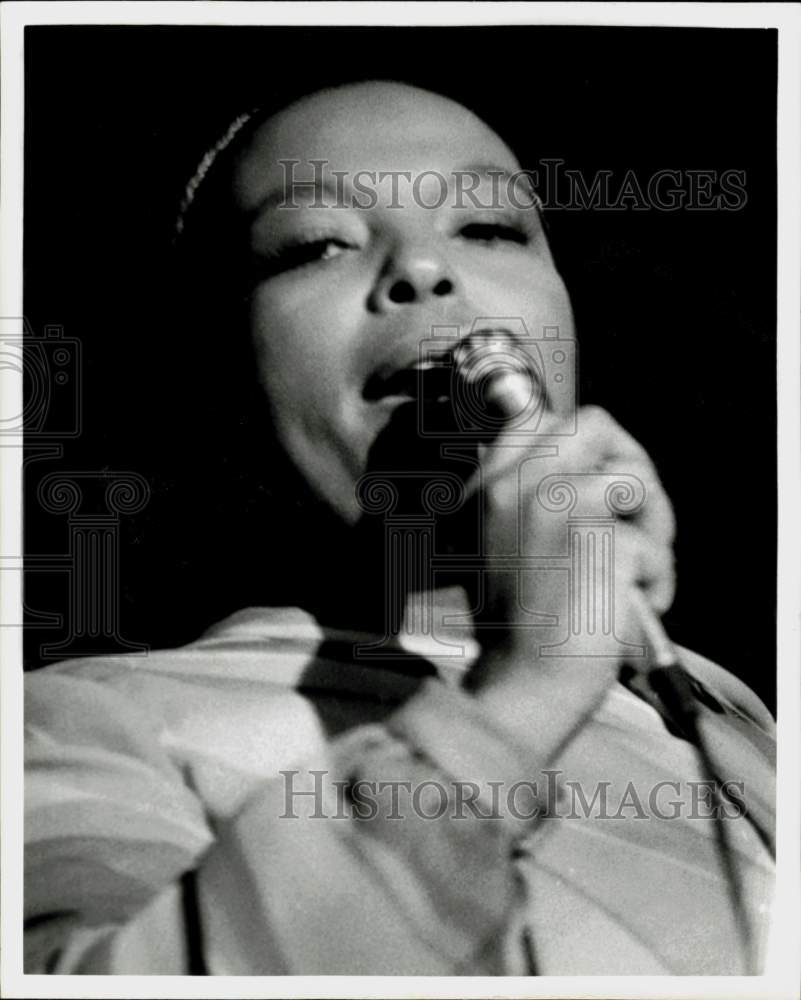 1972 Press Photo Singer Roberta Flack Performs in Houston - hpp42512- Historic Images