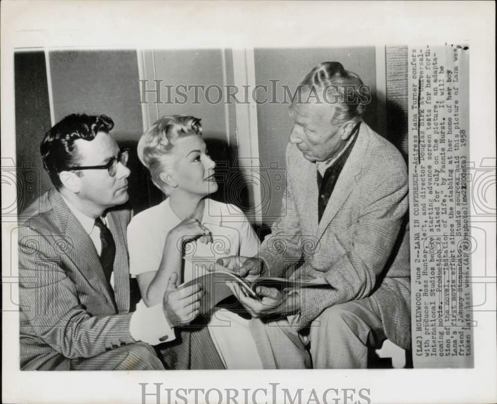 1958 Press Photo Actress Lana Turner, Ross Hunter, Douglas Sirk Meet at Studio- Historic Images