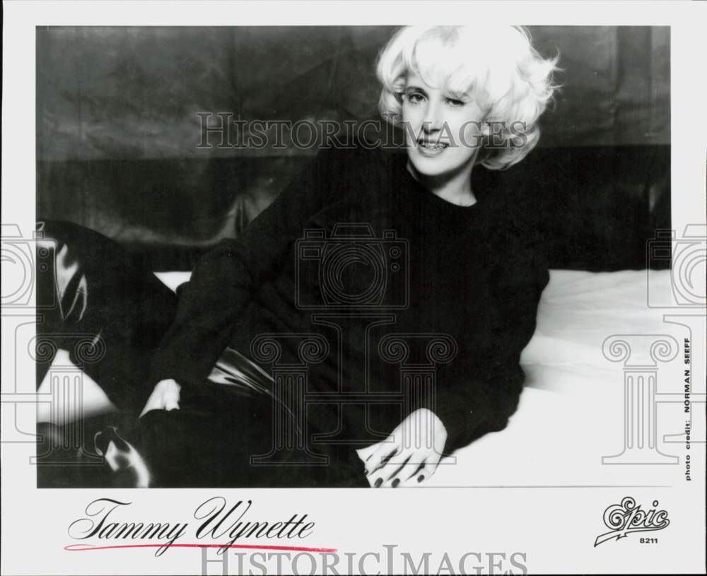 1982 Press Photo Singer Tammy Wynette - hpp43031- Historic Images