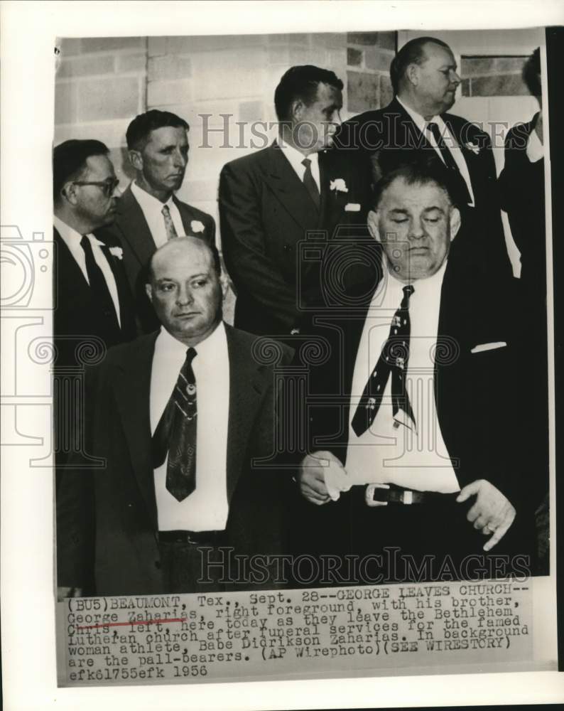 1956 Press Photo George and Chris Zaharias leave funeral in Beaumont, Texas- Historic Images