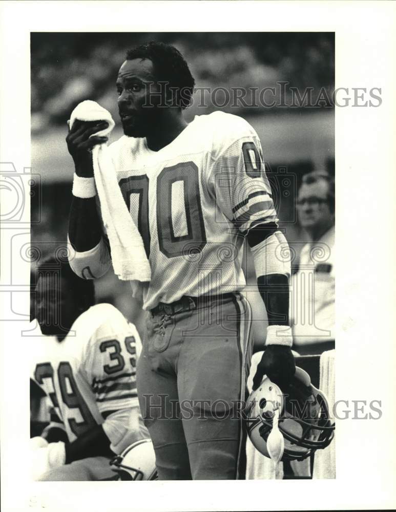 1981 Press Photo Houston Oilers&#39; Ken Burrough after touchdown run. - hps02250- Historic Images