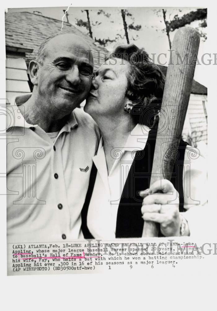 1964 Press Photo Baseball Hall of Famer Luke Appling with Wife, Fay - hps09282- Historic Images