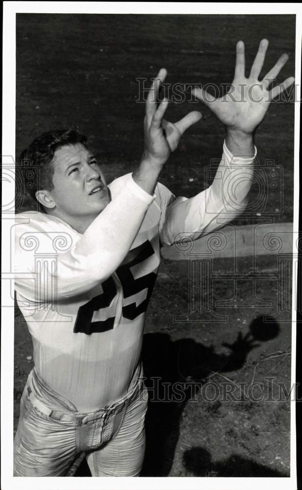 1958 Press Photo Dale Moore, Football Player - hps10868- Historic Images