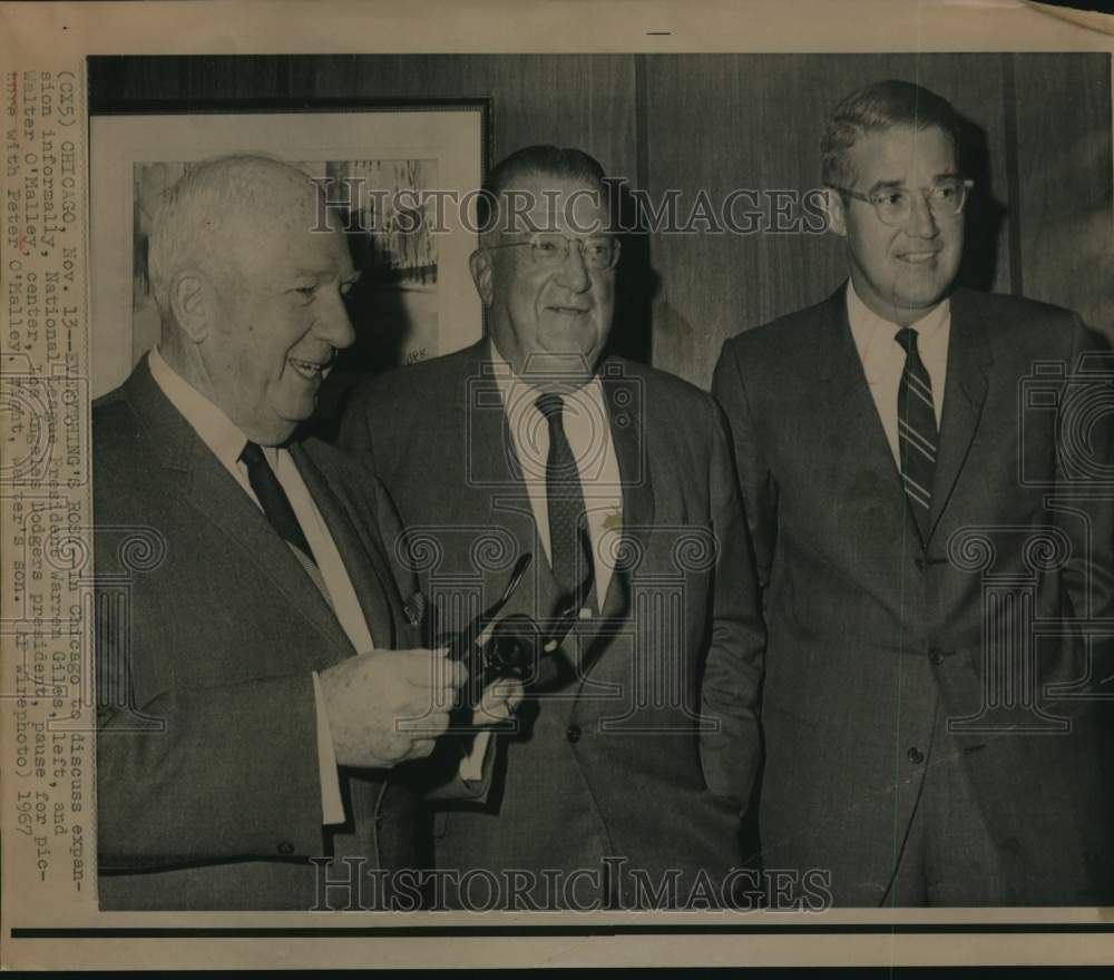 1967 Press Photo National League President Warren Giles and Walter O&#39;Malley, Son- Historic Images