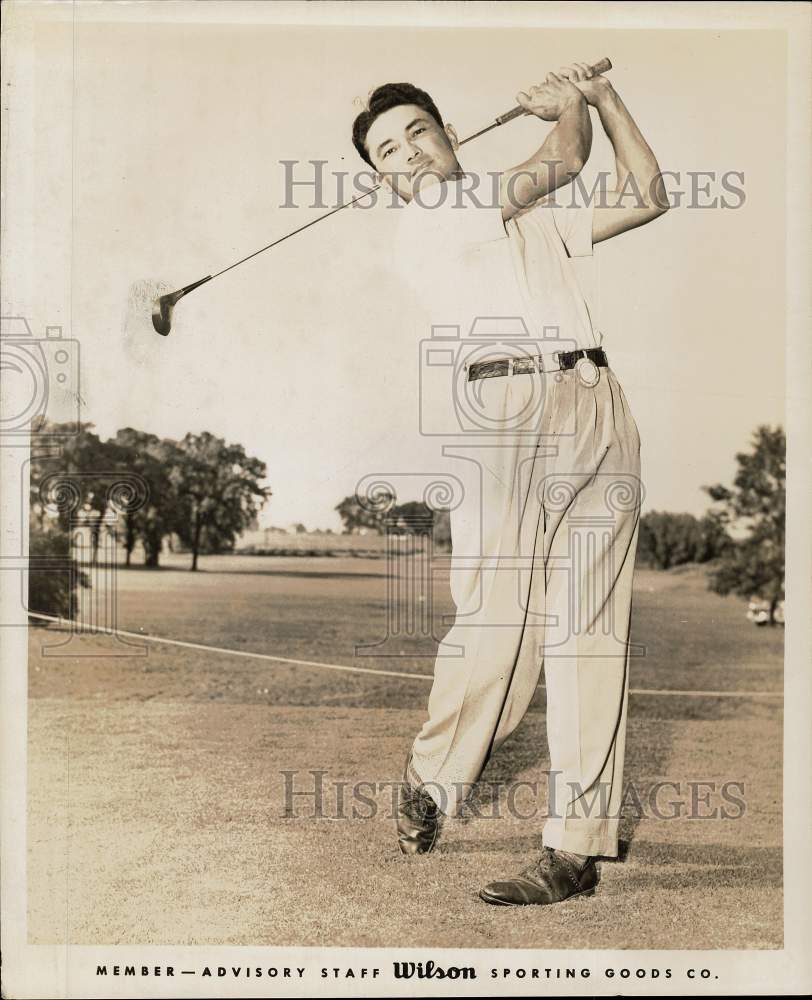 1959 Press Photo Golfer George Schneiter Swings Club - hps15946- Historic Images