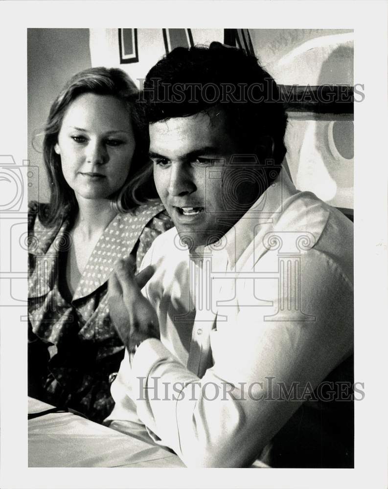 1983 Press Photo Houston Oilers football player Bruce Matthews and wife Carrie- Historic Images