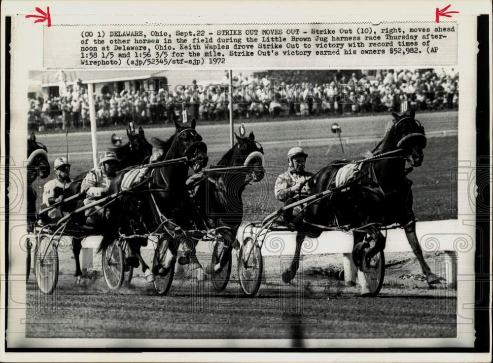 1972 Press Photo Horse &quot;Strike Out,&quot; Keith Waples lead the Little Brown Jug, OH- Historic Images