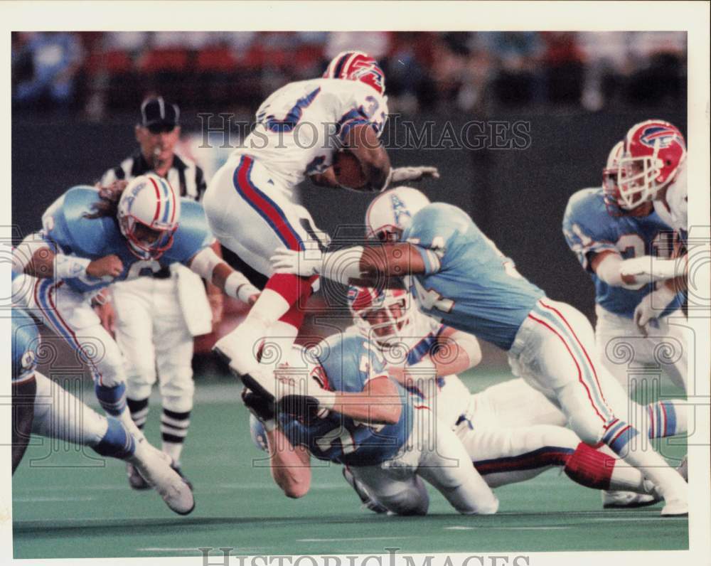 1988 Press Photo Buffalo Bill Ronnie Harmon vs. Houston Oilers in Football Game- Historic Images