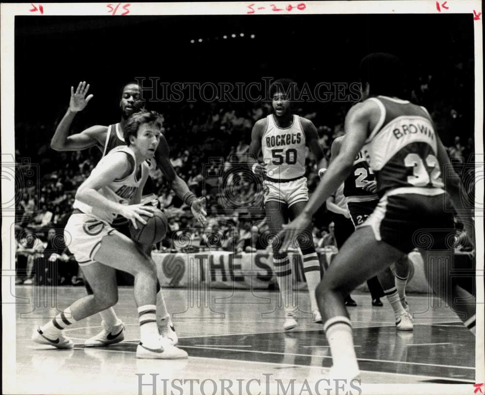 1979 Press Photo Houston Rockets and Seattle SuperSonics play NBA basketball- Historic Images