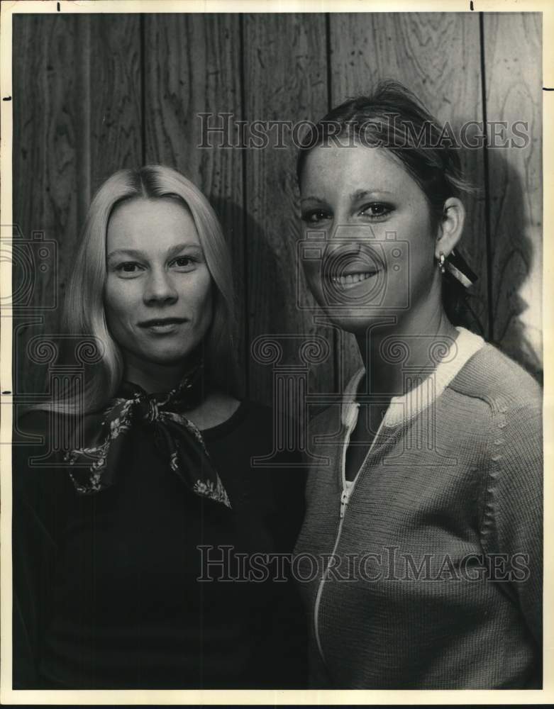 1976 Press Photo Tennis Player Chris Evert &amp; Mara Huddleston - hps20191- Historic Images