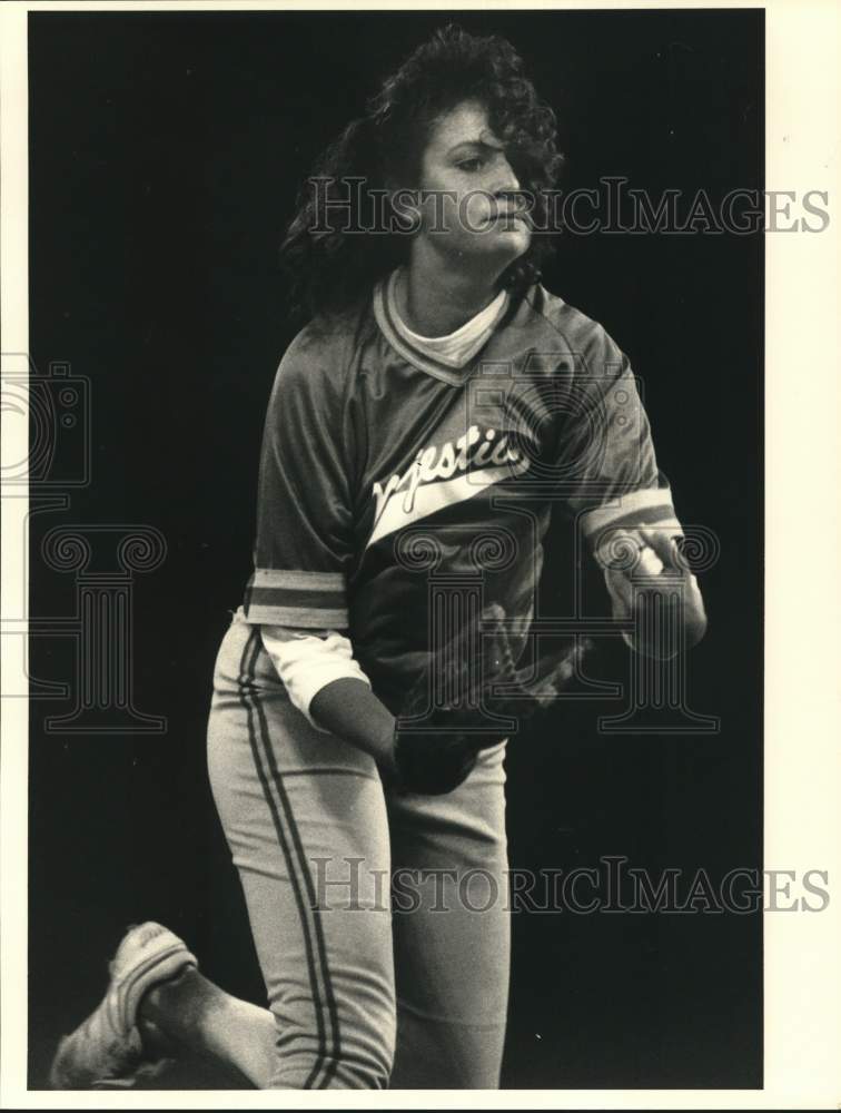 1987 Press Photo Orange County Fastpitch Softball Player Michelle Granger- Historic Images