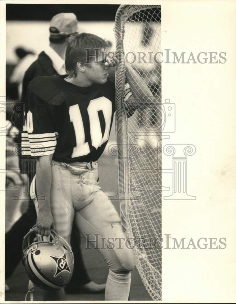 1984 Press Photo Rice college football kicker James Hamrick on sideline- Historic Images