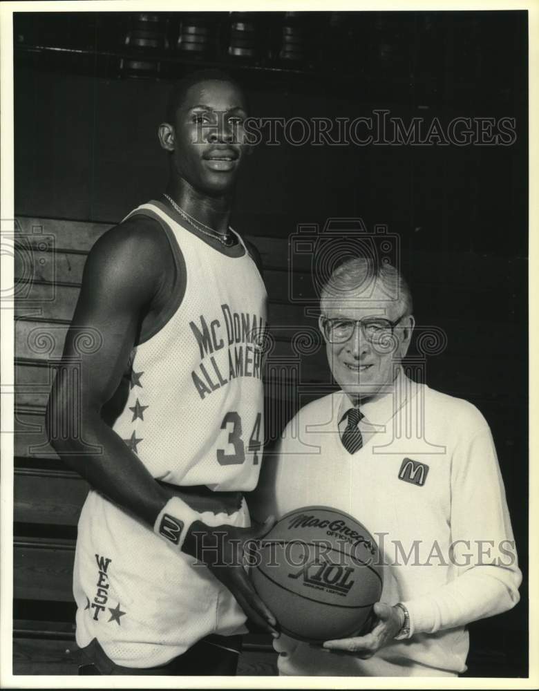 Press Photo McDonald&#39;s All-American basketball player Tito Horford - hps20878- Historic Images