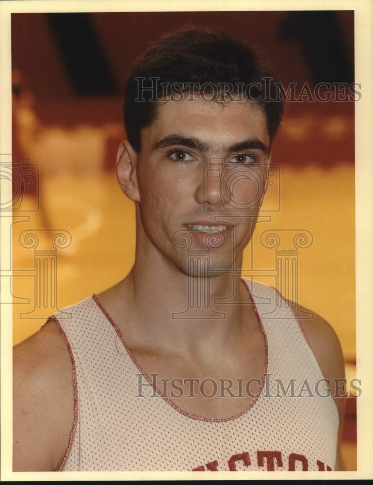 1989 Press Photo University of Houston Basketball Player Roger Fernandes- Historic Images