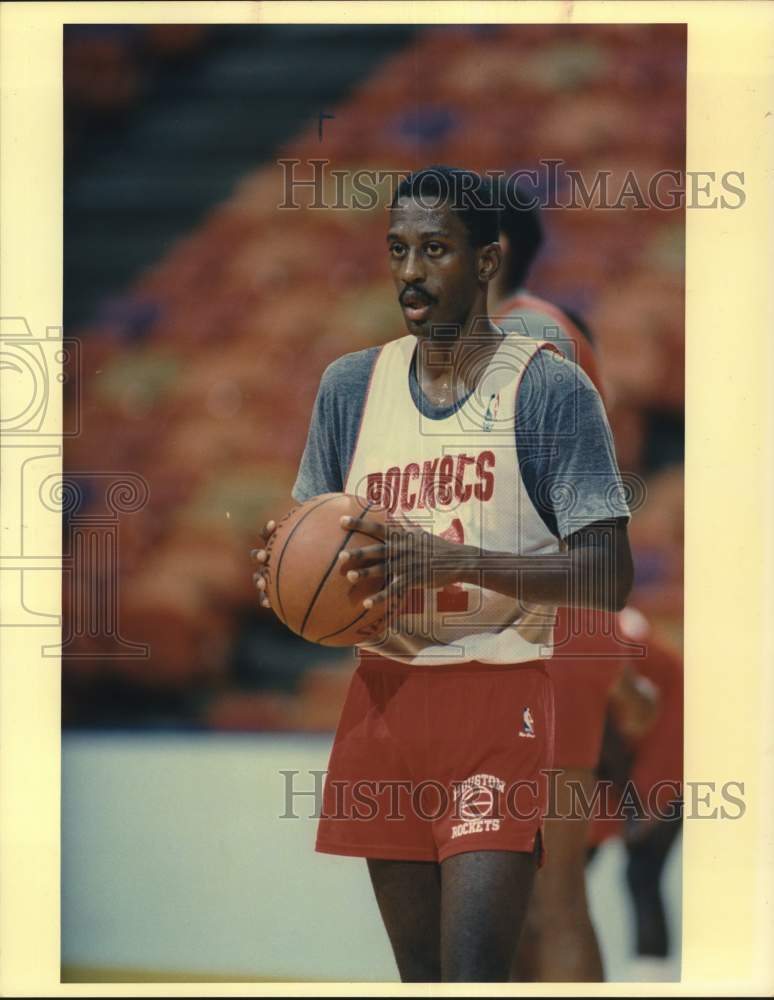 1988 Press Photo Houston Rockets Basketball Player Eric &quot;Sleepy&quot; Floyd- Historic Images