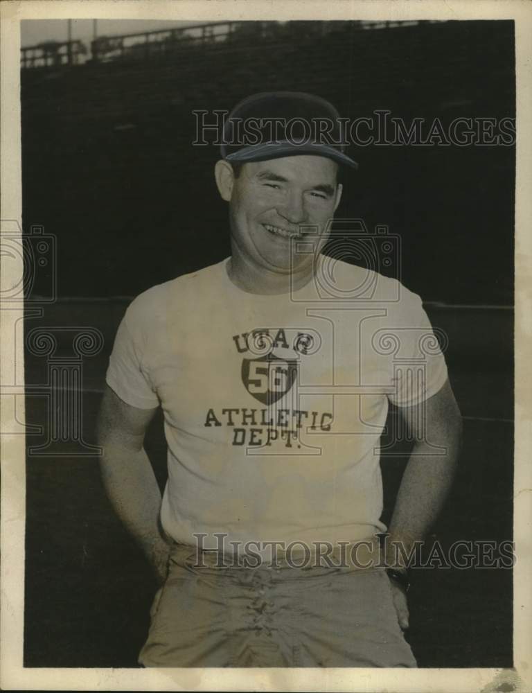 1958 Press Photo Utah coach Jack Curtice - hps23494- Historic Images