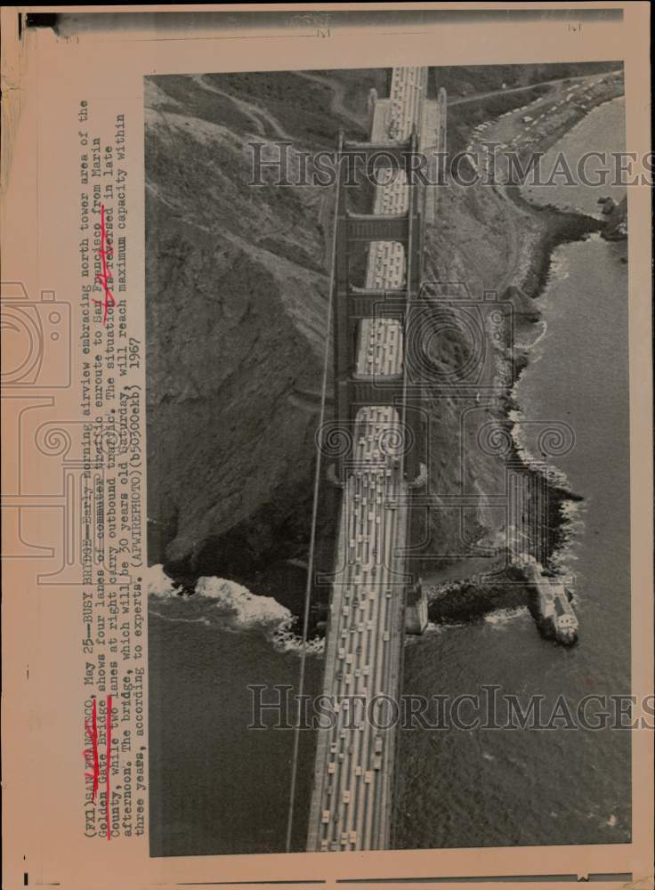 1967 Press Photo Aerial view of highway on Golden Gate Bridge in San Francisco- Historic Images