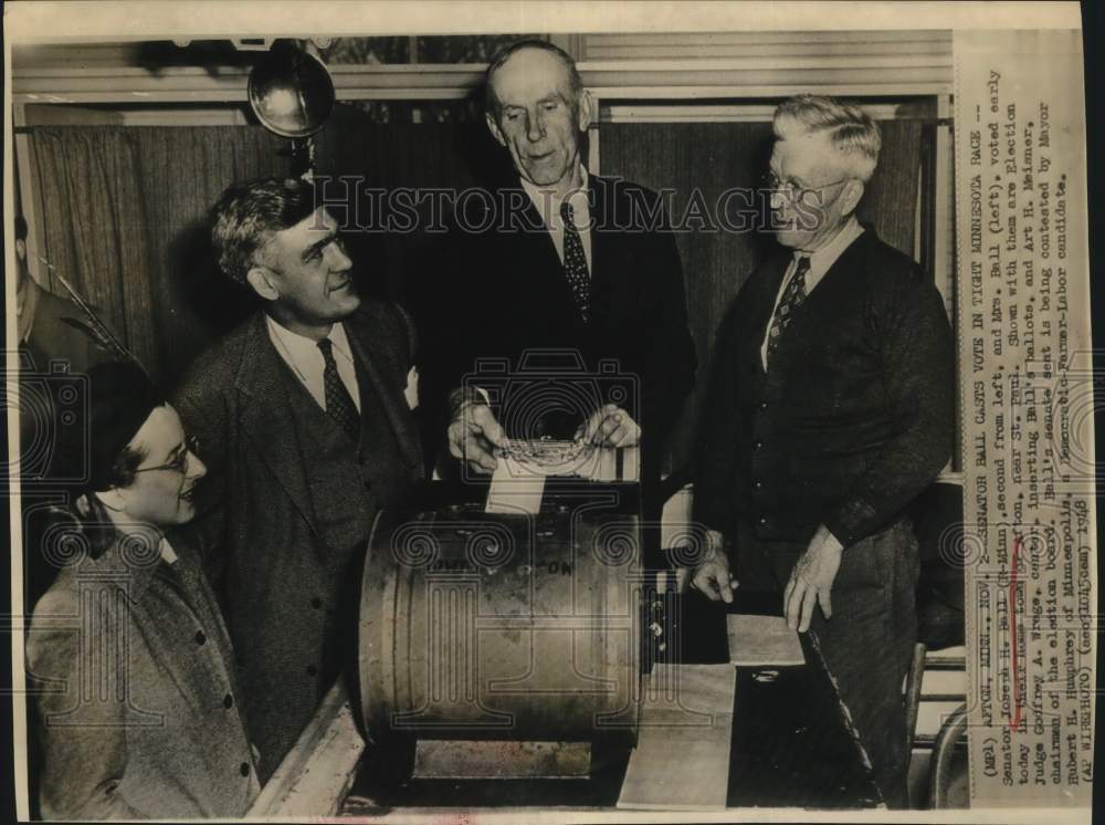 1948 Press Photo Senator Joseph Ball and wife vote near St. Paul, Minnesota- Historic Images