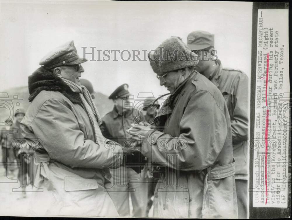 1951 Press Photo AP correspondent William Barnard interviews General MacArthur.- Historic Images