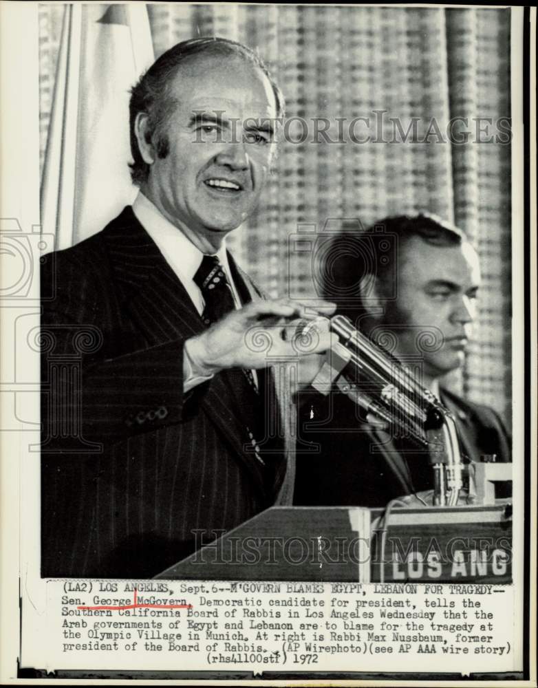 1972 Press Photo George McGovern addresses Board of Rabbis in Los Angeles.- Historic Images