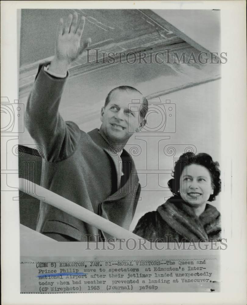 1963 Press Photo Prince Philip and the Queen wave to Edmonton crowd. - hpw34670- Historic Images