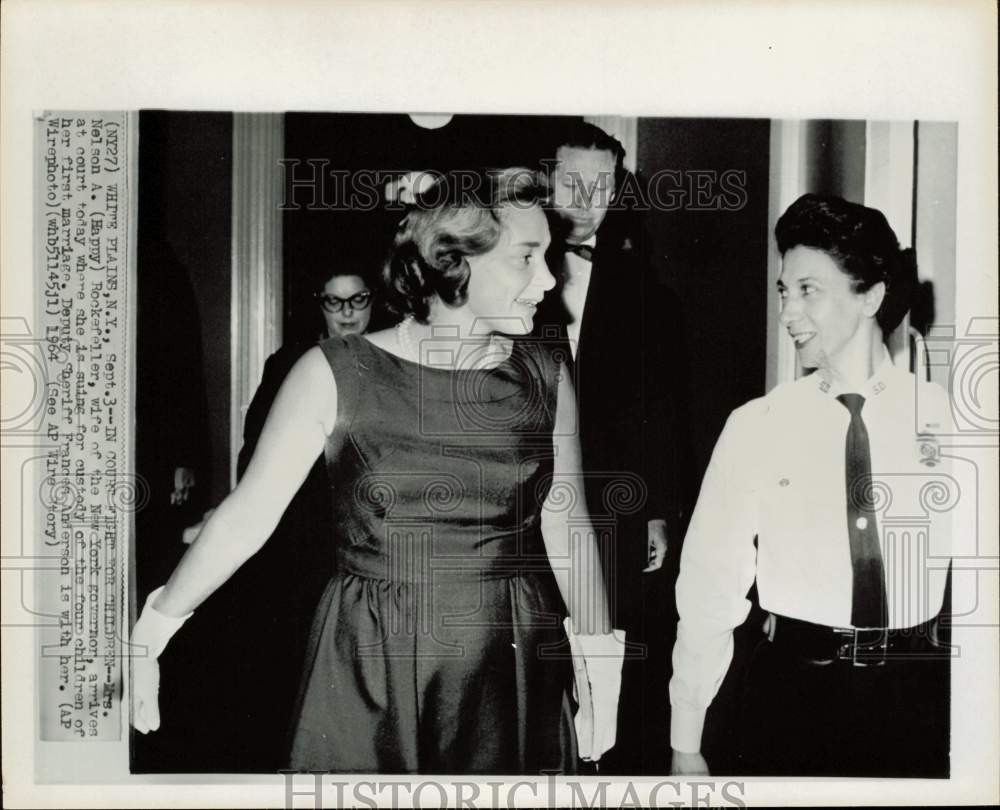 1964 Press Photo Happy Rockefeller arrives at White Plains, New York court.- Historic Images