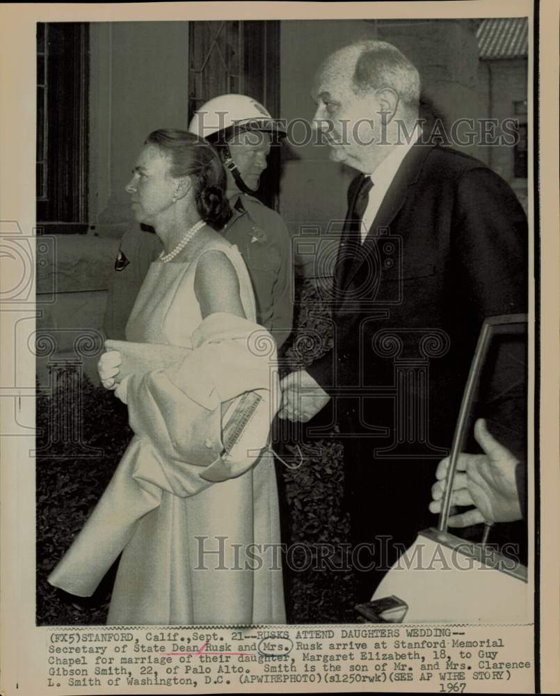 1967 Press Photo Mr. and Mrs. Dean Rusk arrive for daughter&#39;s wedding in CA.- Historic Images