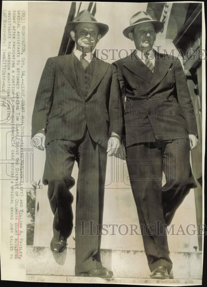 1946 Press Photo Isaiah Mailack and William Paisley leave Washington court.- Historic Images