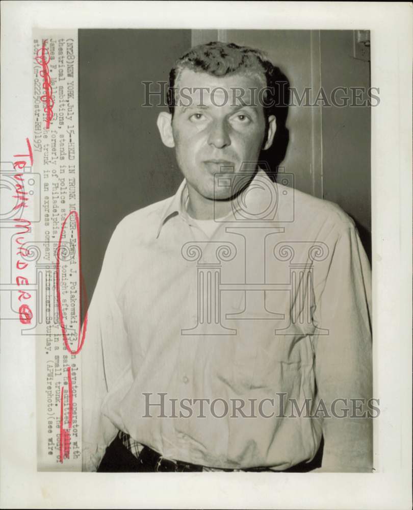 1957 Press Photo Edward Polakowski, trunk murderer, held by New York police.- Historic Images