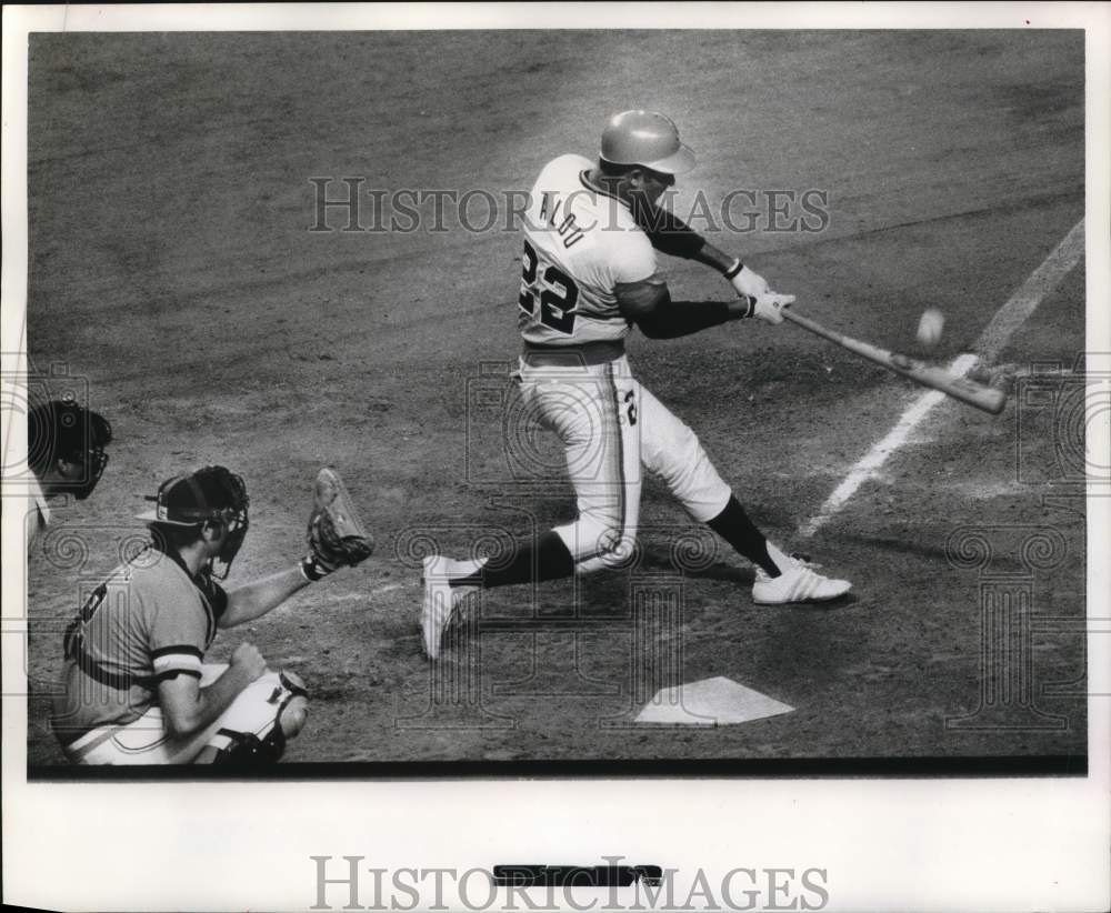 1978 Press Photo Houston Astros Baseball Player Jesus Alou hits Foul Fly Ball- Historic Images