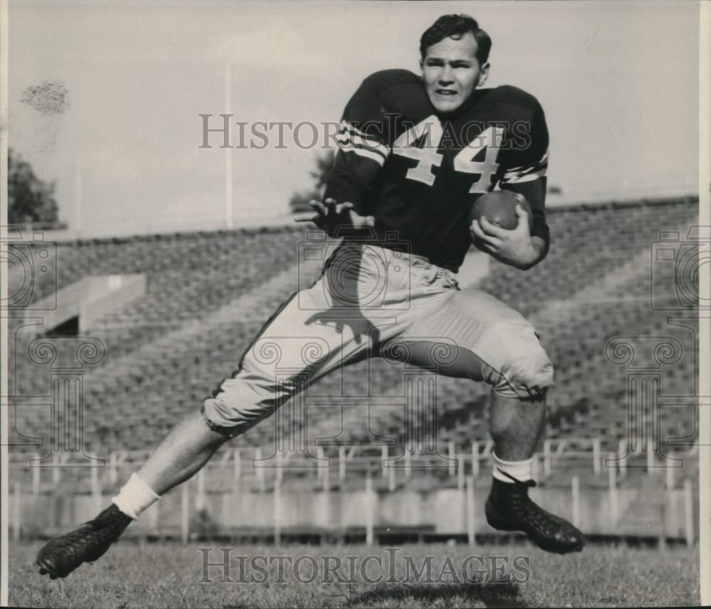 1959 Press Photo Mississippi&#39;s Football Player Harold Lofton - hpx00362- Historic Images