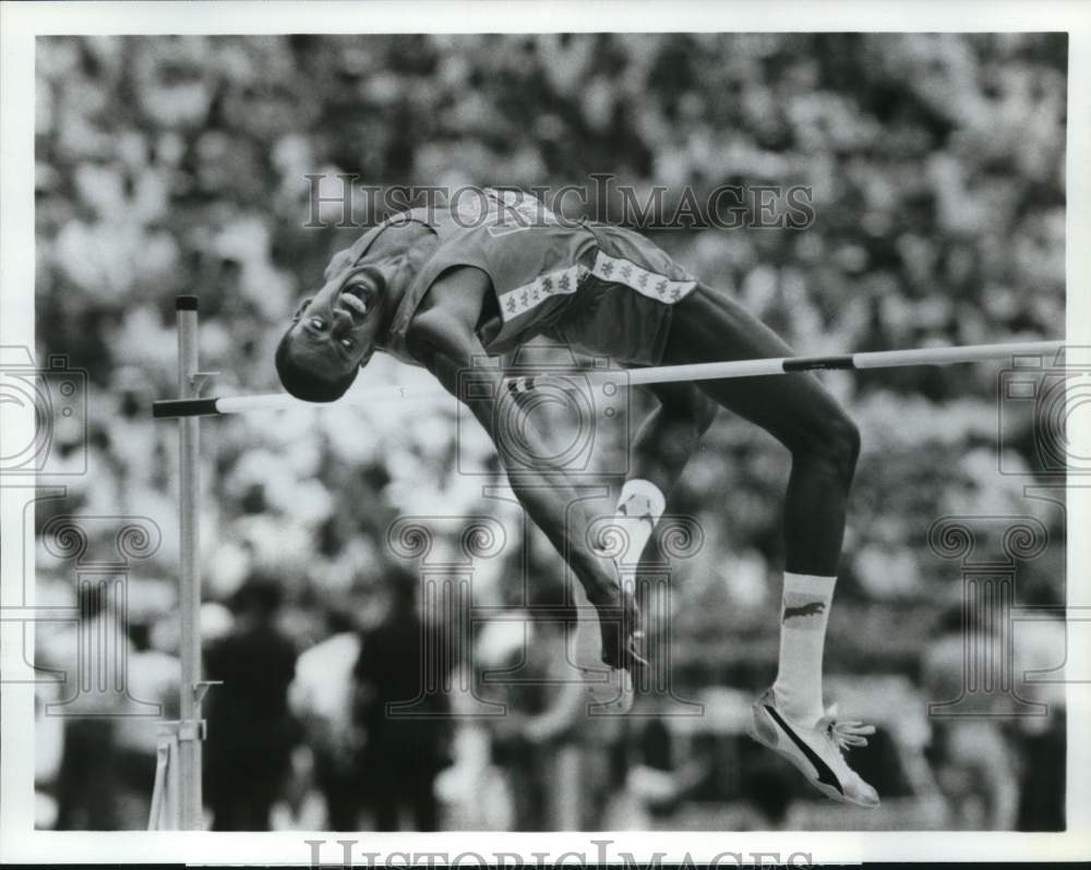 1984 Press Photo Leo Williams in High-Jump at Summer Olympics on ABC-TV- Historic Images