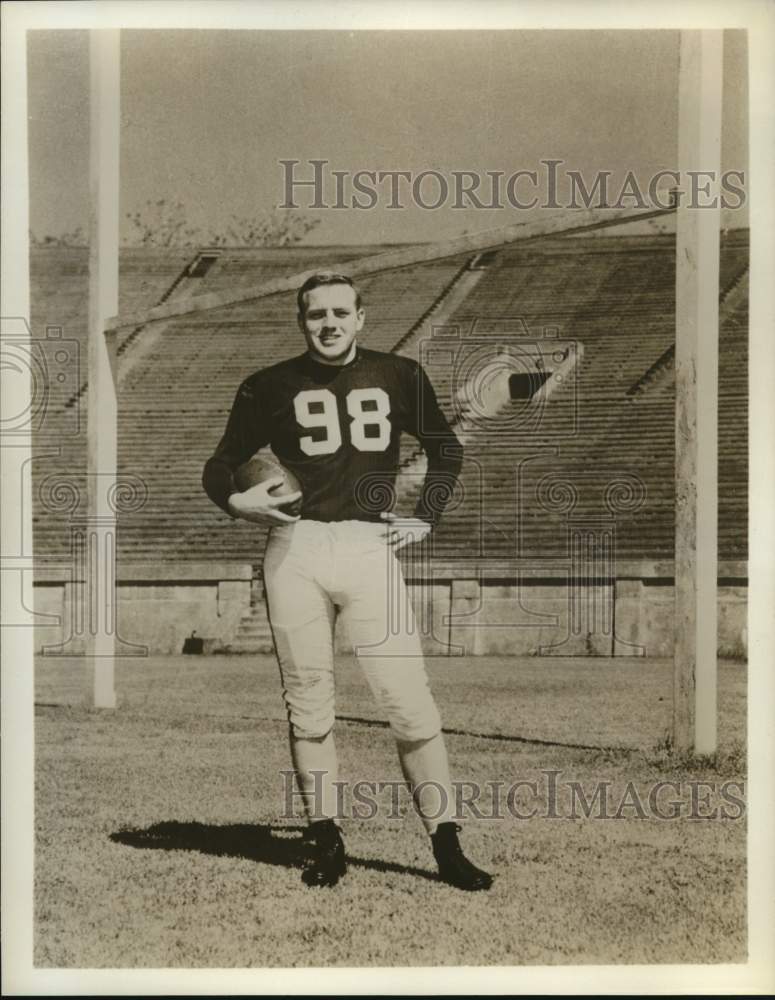 1958 Press Photo Joe Mitinger, Yale Football Captain - hpx00981- Historic Images